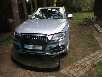 Čelní sklo Audi q5