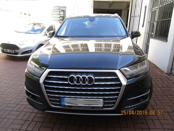 Čelní sklo Audi q7