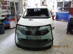 Čelní sklo Dacia 1