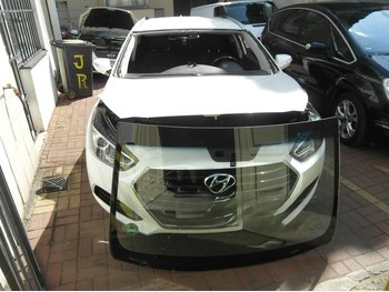 Čelní sklo Hyundai i40
