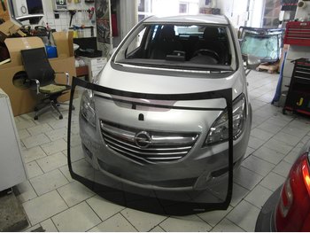Čelní sklo Opel Meriva