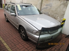 Čelní sklo Volvo 7