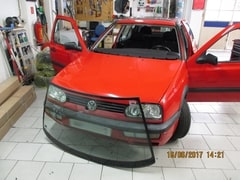 Čelní sklo vw Golf 9