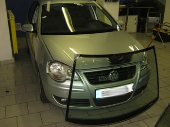 Čelní sklo VW Polo